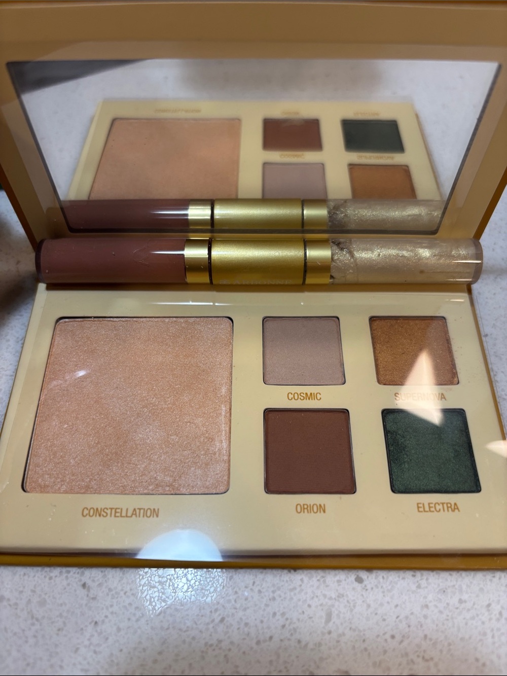 Arbonne Comet Eyeshadow Comet Ensemble Highlight and Shadow Palette NIB